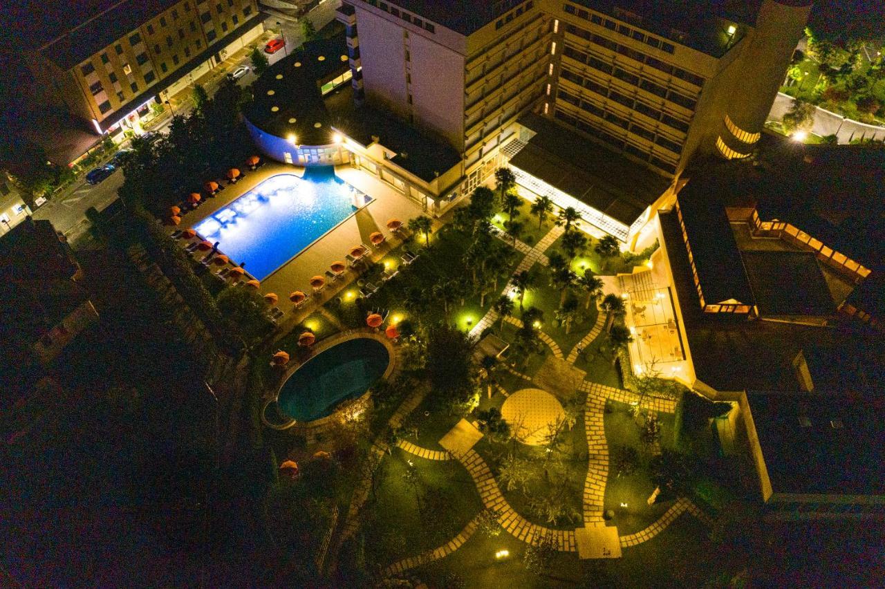 Hotel Savoia Thermae & Spa (Adults Only) Abano Terme Exterior photo